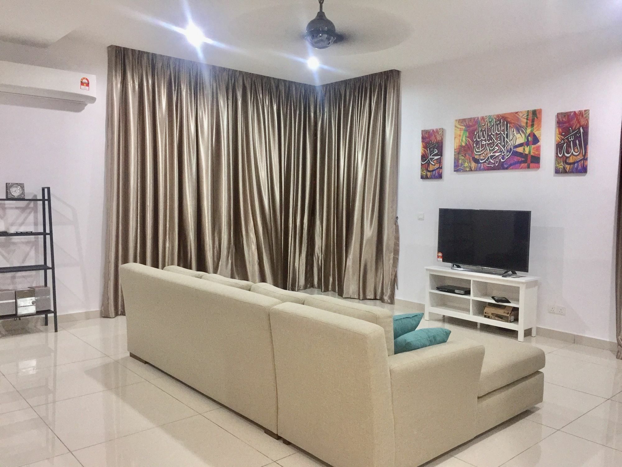 Holiday Homes Putrajaya - Dwiputra ภายนอก รูปภาพ