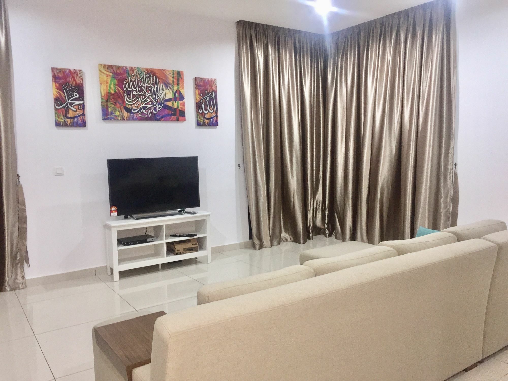 Holiday Homes Putrajaya - Dwiputra ภายนอก รูปภาพ